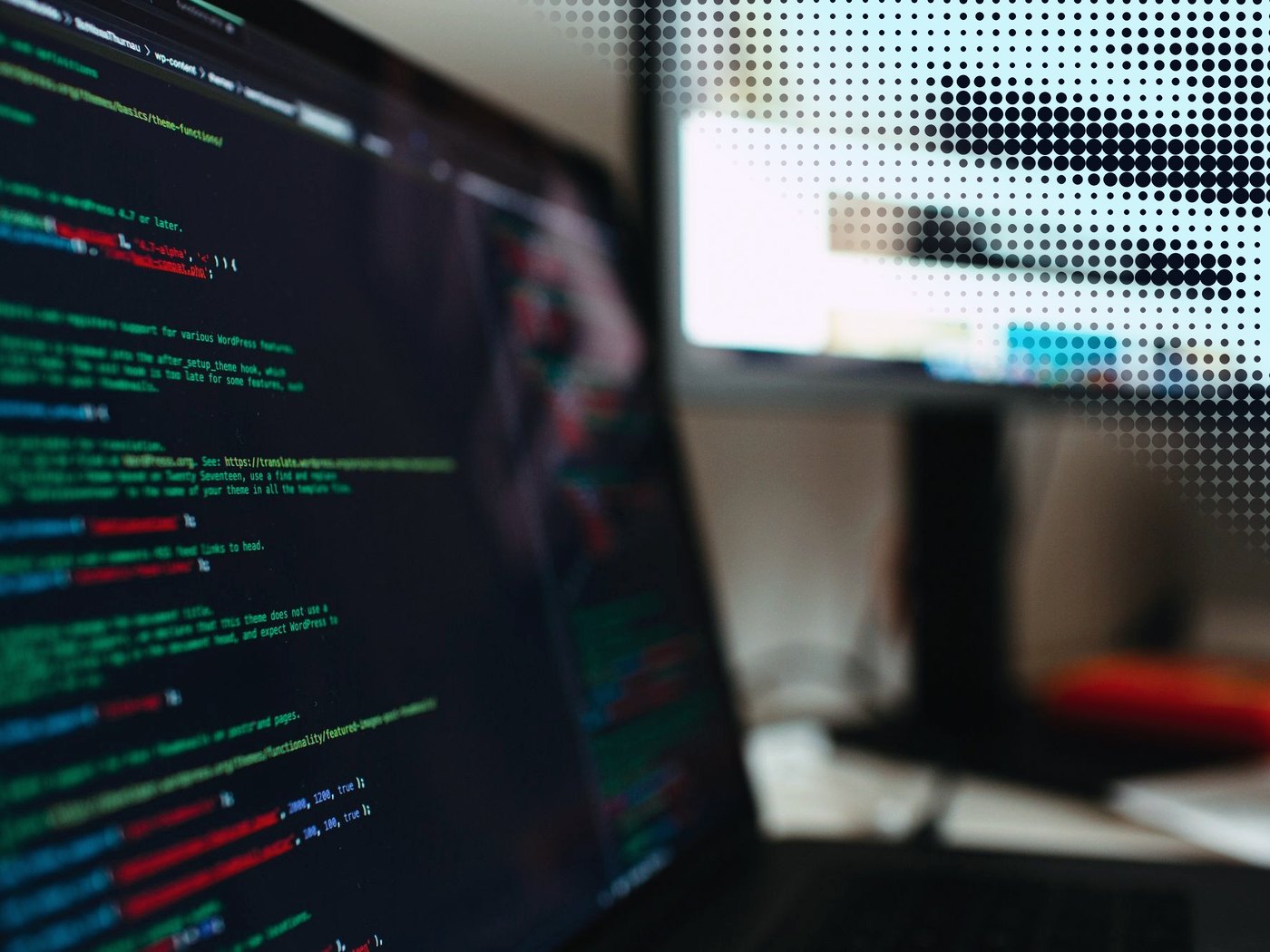 Pantalla de computador con código
